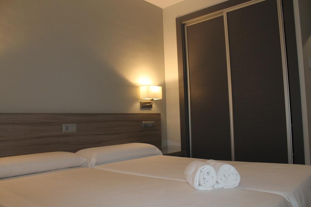 Alhaurín de la Torre Hotel Miguel Sanchez מראה חיצוני תמונה