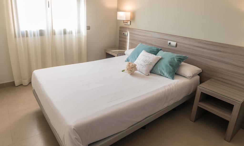 Alhaurín de la Torre Hotel Miguel Sanchez מראה חיצוני תמונה