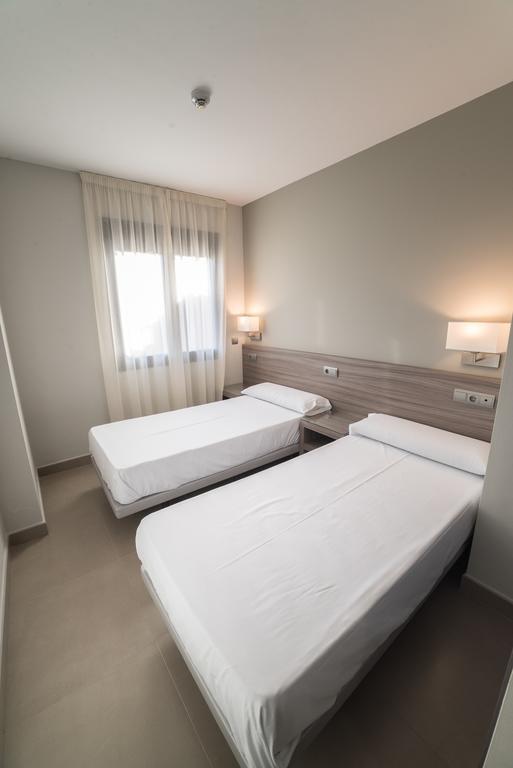 Alhaurín de la Torre Hotel Miguel Sanchez מראה חיצוני תמונה