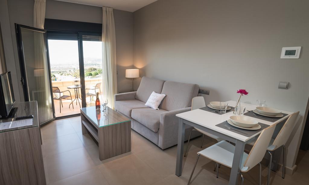 Alhaurín de la Torre Hotel Miguel Sanchez מראה חיצוני תמונה